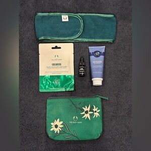 THE BODY SHOP 5-pc set for home/travel